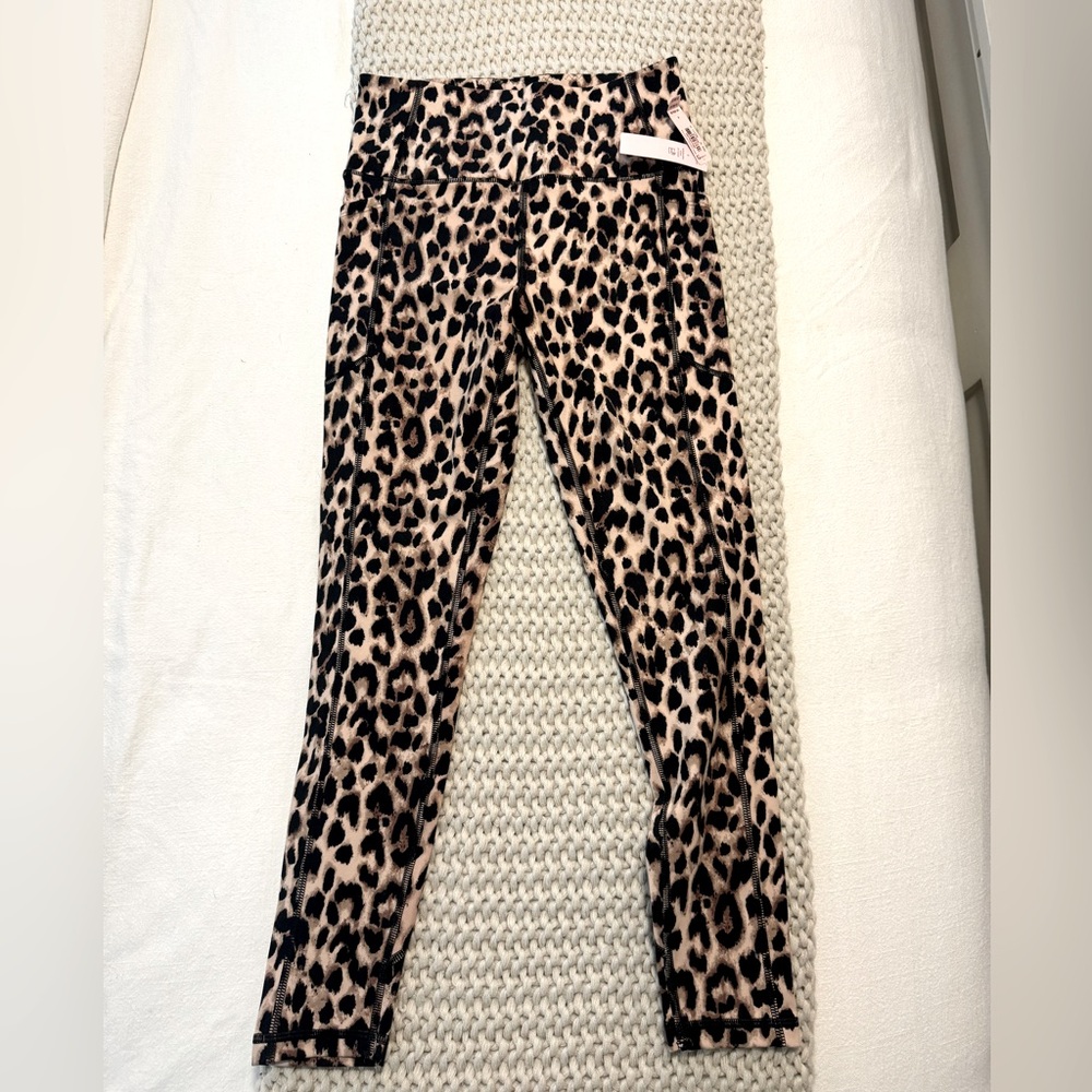 NWT Victoria’s Secret Leggings